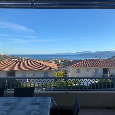 T2 Clim 54m2, 17m2 De Terrasse Tres Belle Vue Apartment