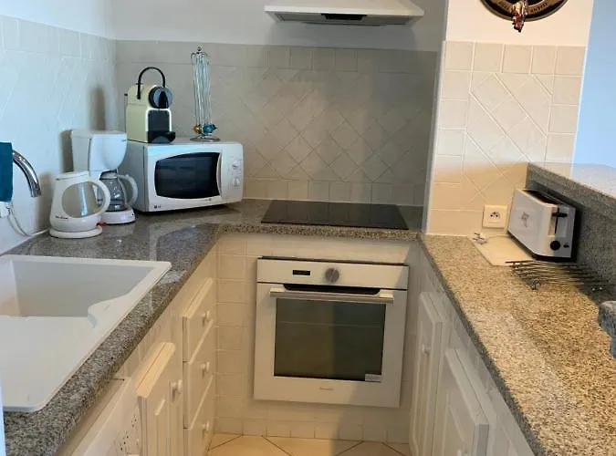 Appartement T2 Clim 54m2, 17m2 De Terrasse Tres Belle Vue *