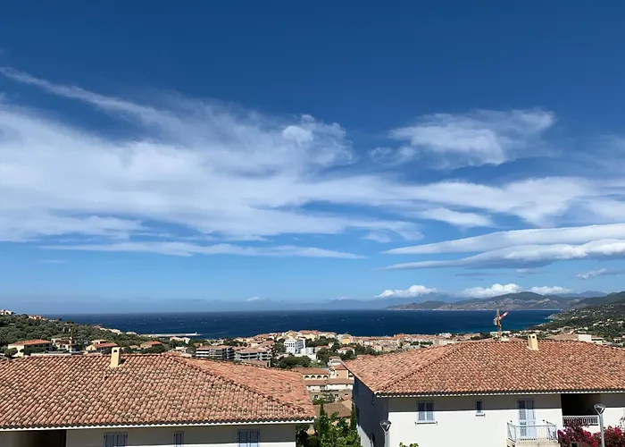T2 Clim 54m2, 17m2 De Terrasse Très Belle Vue * LʼÎle-Rousse